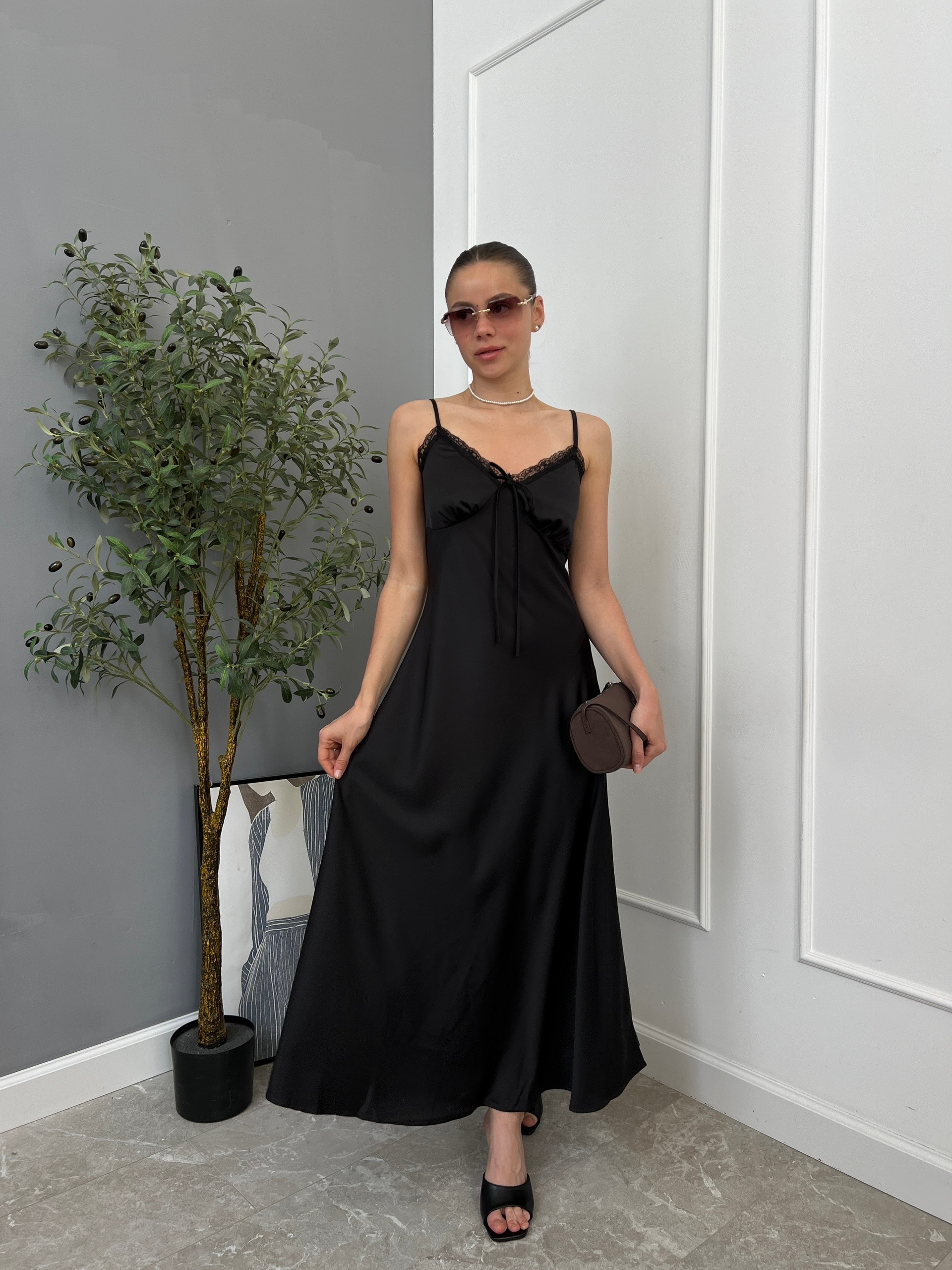 Платье Miss Diva 1201 атлас кружево