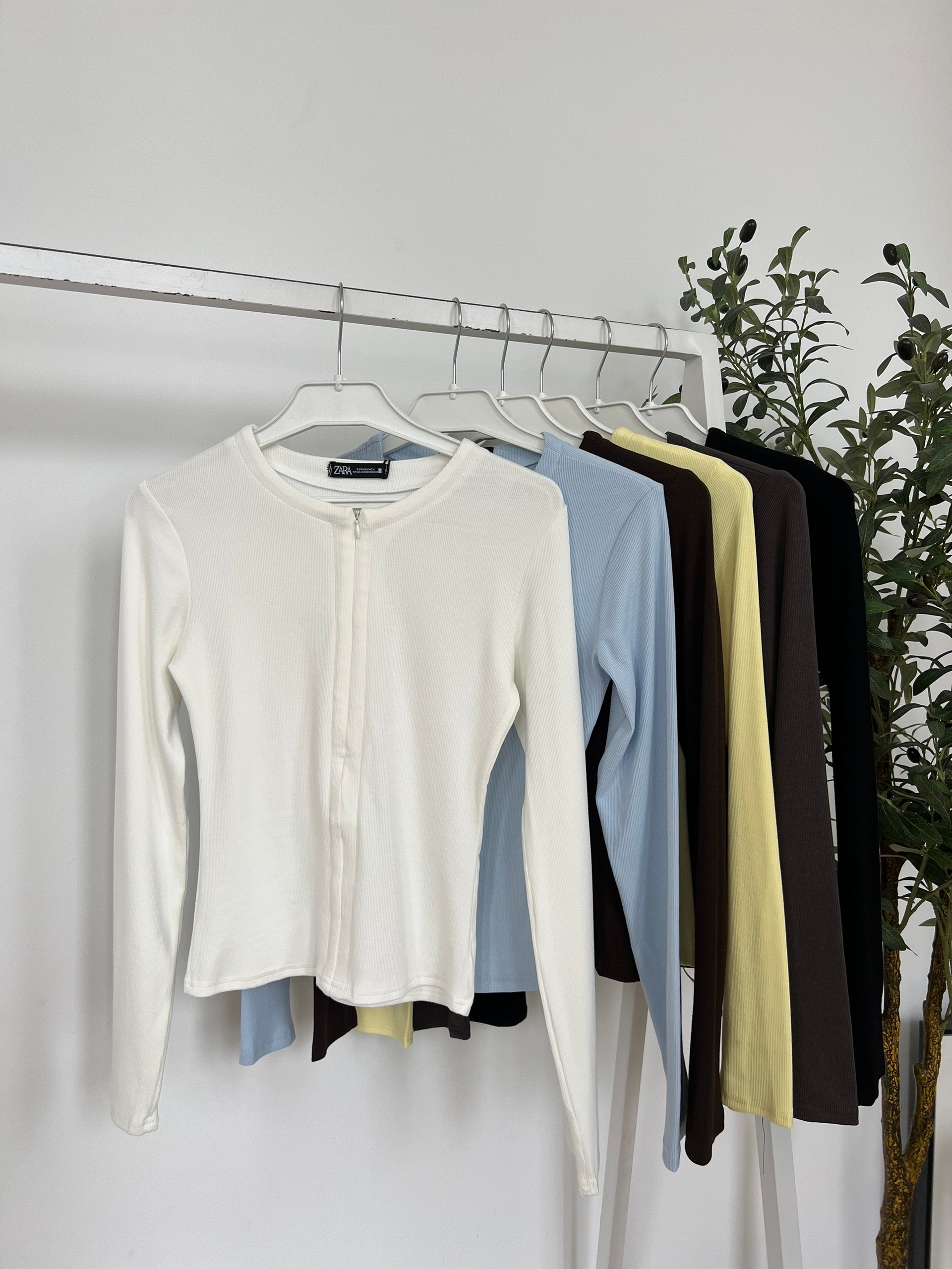 Кофта ZARA 7102 на молнии