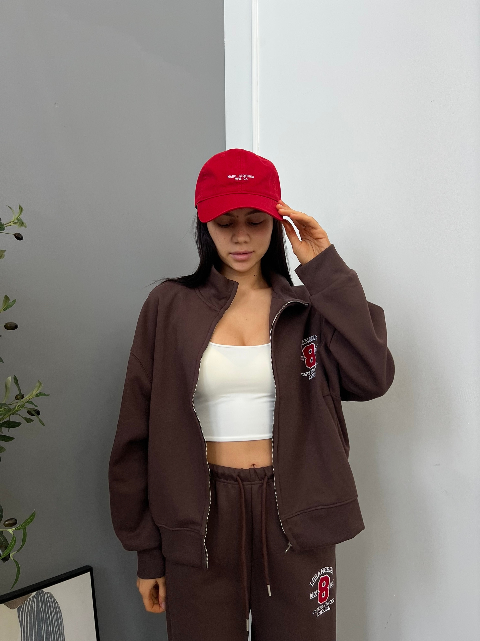 Костюм Korea  26255 Los Angeles