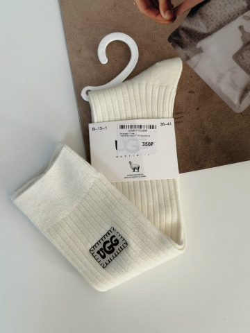Носки UGG B-15-1 нашивка длинные в рубчик