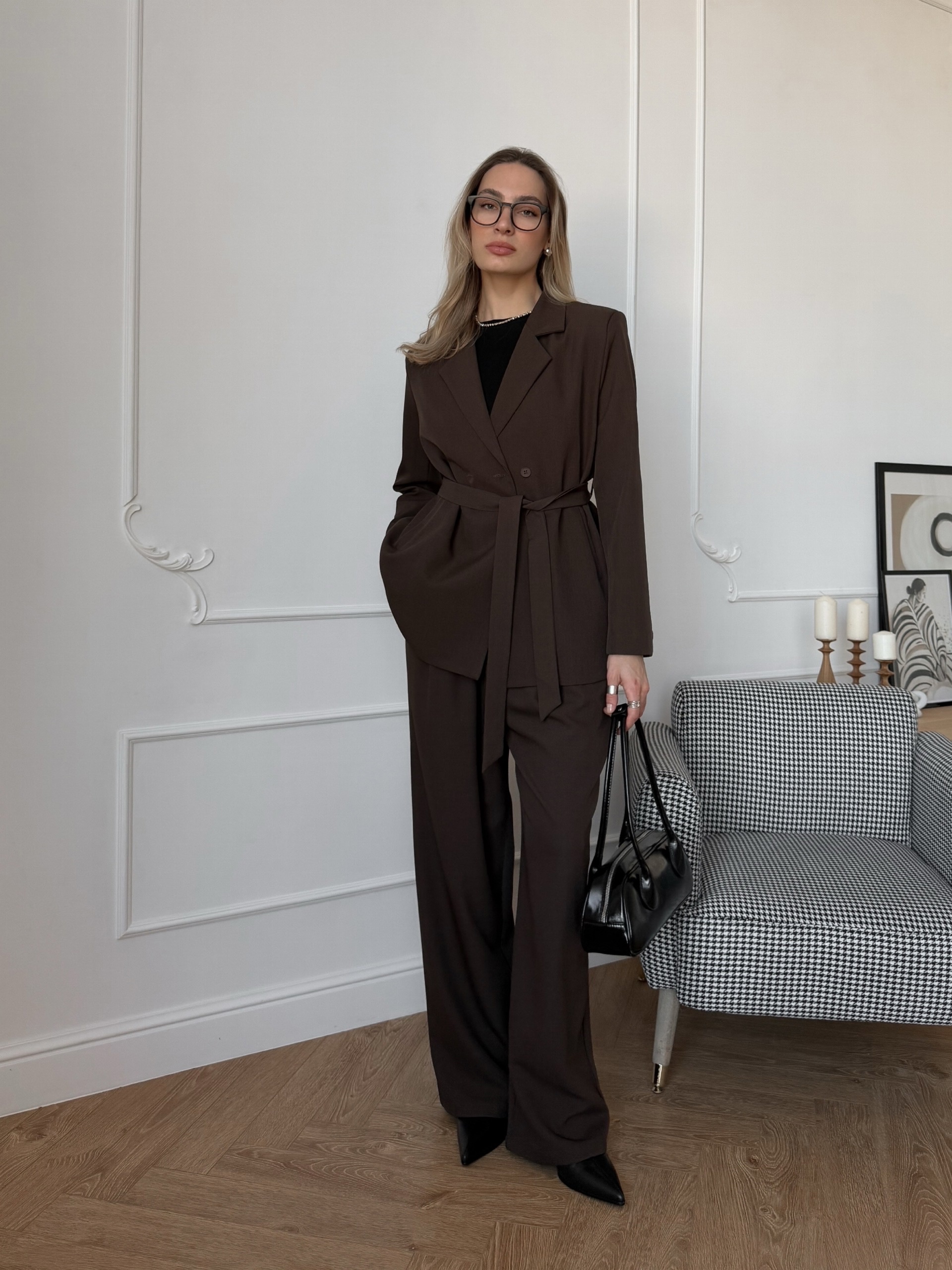 Костюм W 2285 жакет с поясом+брюки прямые